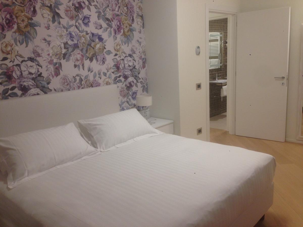 Embassy Aparthotel ريميني المظهر الخارجي الصورة